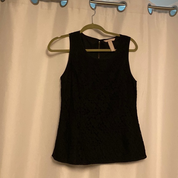 Black lace Banana Republic size 6 sleeveless blouse - Picture 1 of 5